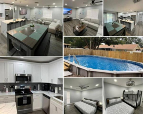 Breathtaking & Renovated Tampa Heated Pool House